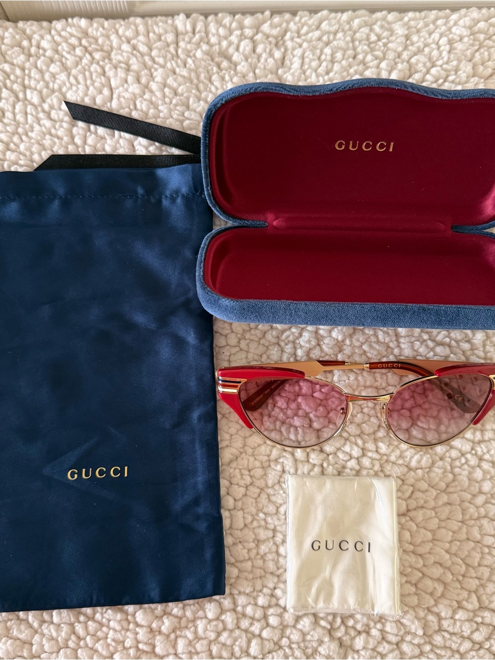 Gucci Red and Gold Cat-Eye Sunglasses with Gradient Pink Lenses